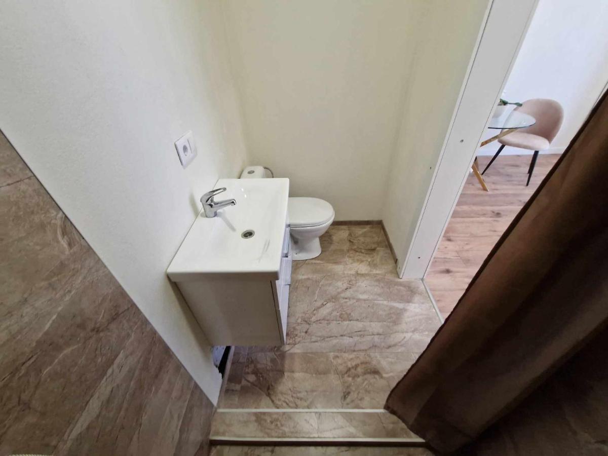 2Rest Aparthotel Паланга Екстериор снимка