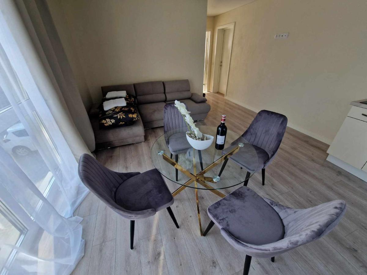 2Rest Aparthotel Паланга Екстериор снимка