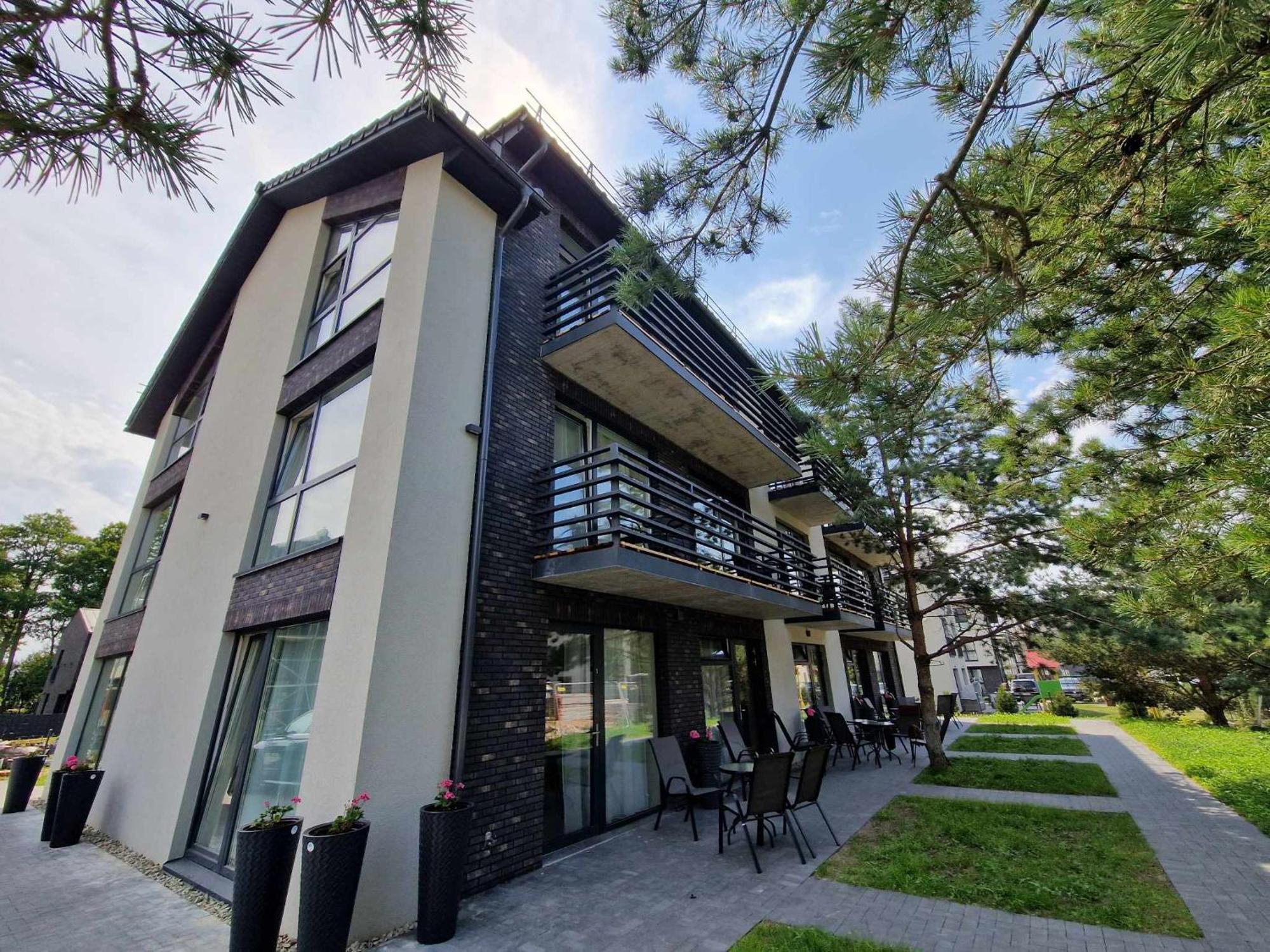 2Rest Aparthotel Паланга Екстериор снимка